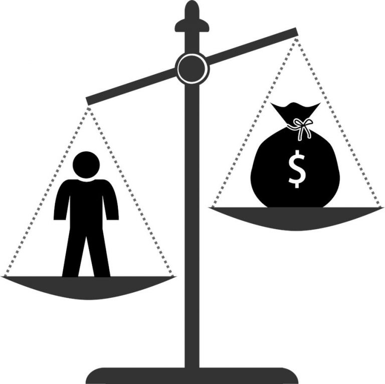 Adwokat w warszawie – w czym może ci pomóc kancelaria prawna?